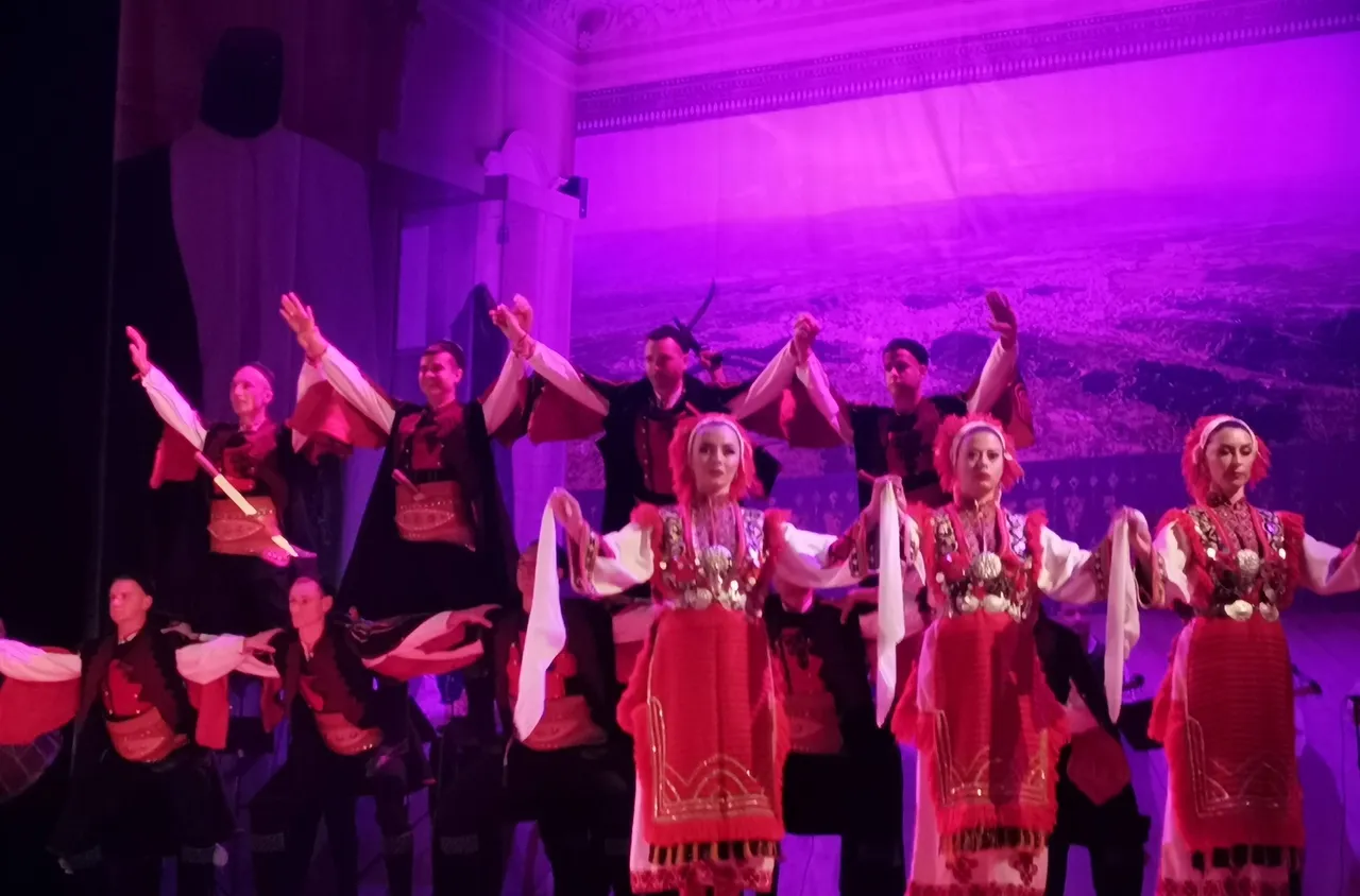 Ансамбъл "Пирин“ развълнува публиката в Гоце Делчев