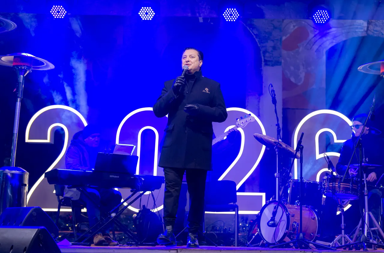 Коледна магия с гласа на Васил Петров в Кюстендил