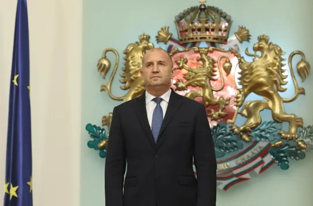 Румен Радев подава оставка като президент