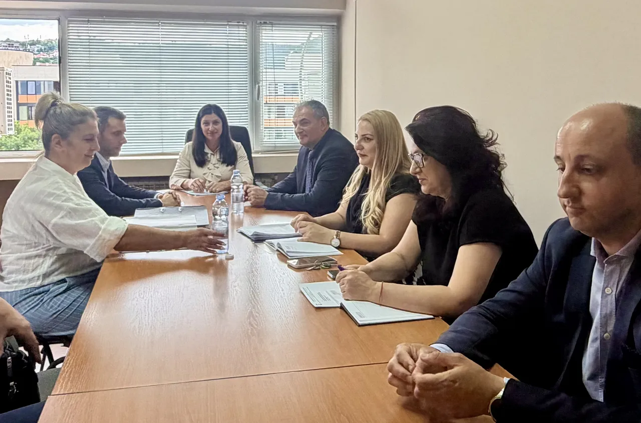 Областният управител и експерти обсъдиха превенцията от наводнения в Благоевградско