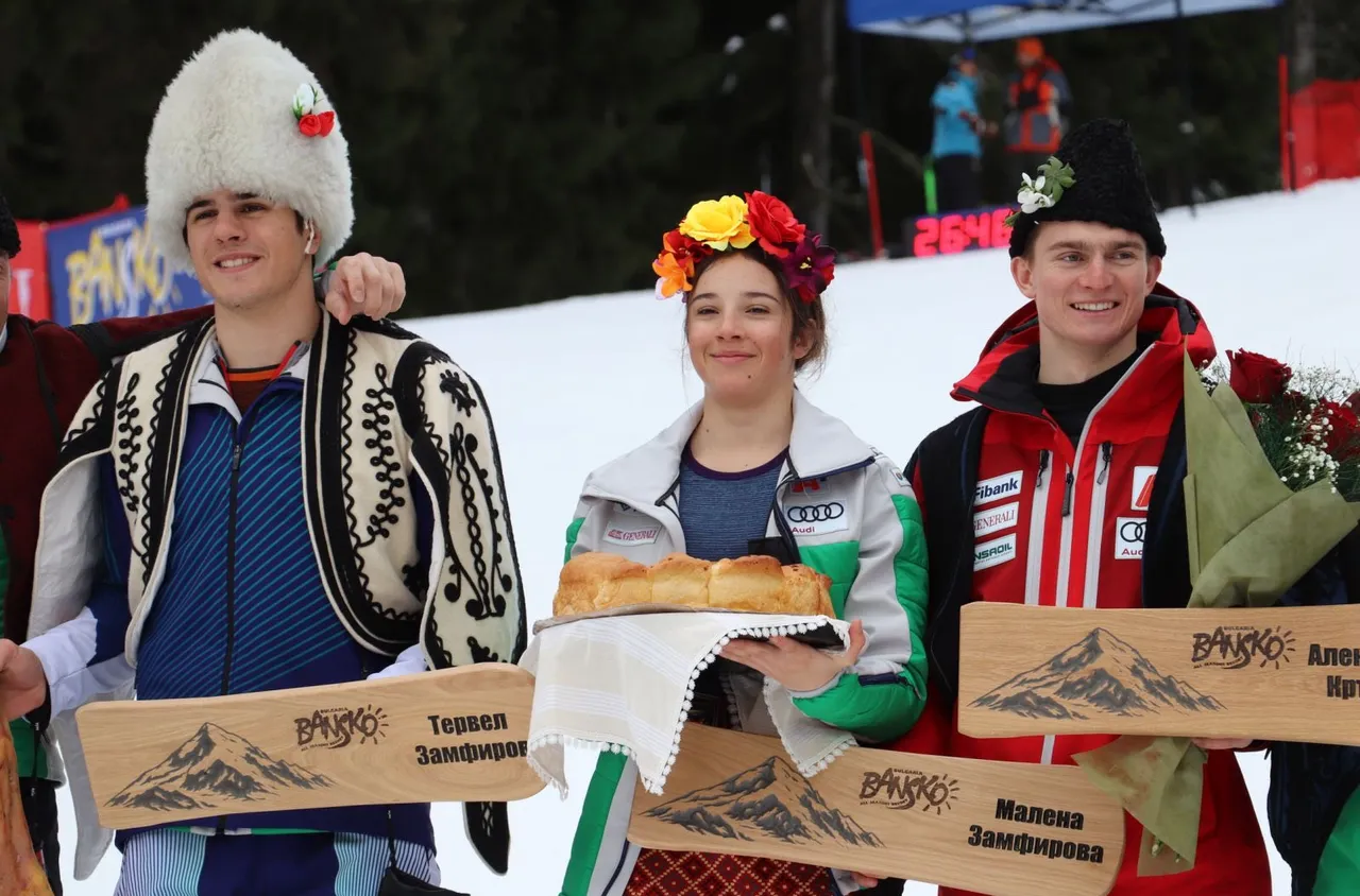 Тържествено посрещане и аплодисменти за Малена и Тервел Замфирови и Александър Кръшняк/снимки/