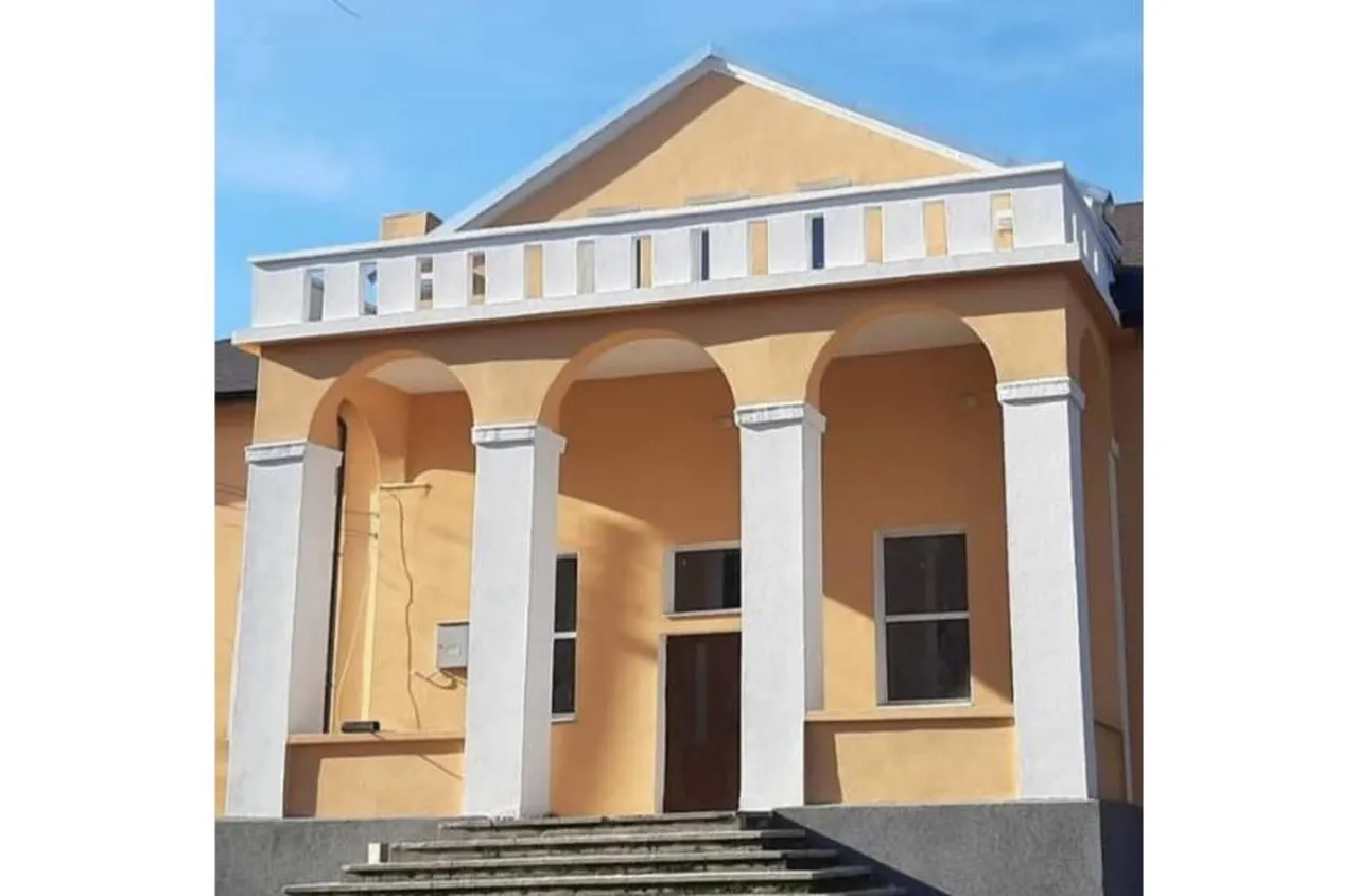 Започна дългоочакваният ремонт на читалище "Просвета" в с. Аканджиево