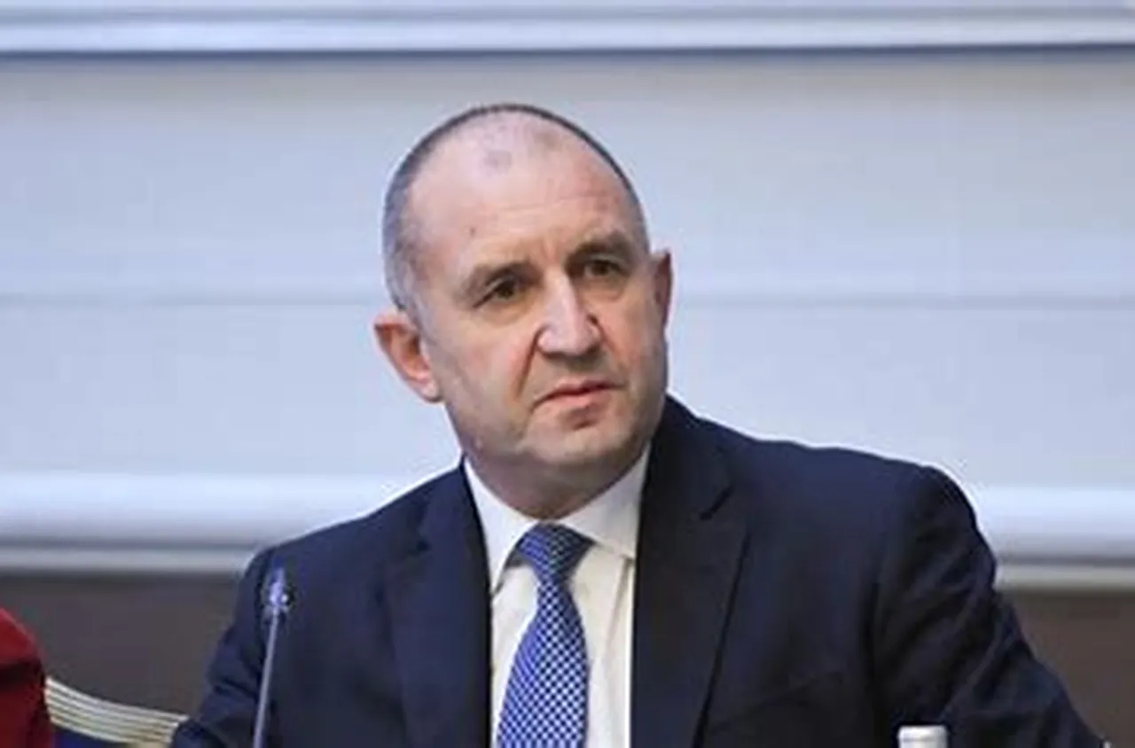 Президентът започва консултации за съставяне на правителство