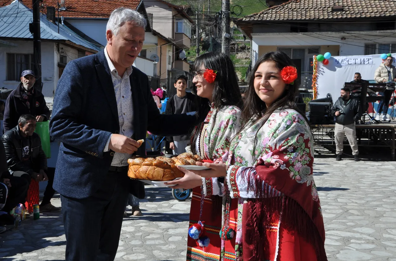 Празник обедини жители на кв. "Нов път“ в Разлог
