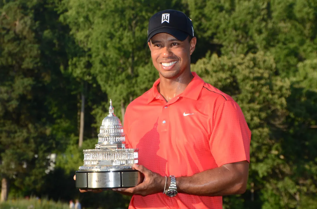 Тайгър Уудс на 50 години