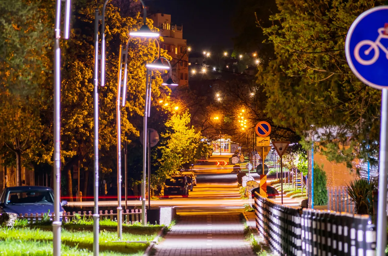 Кметът на Кюстендил със сладък жест на благодарност към лекарите