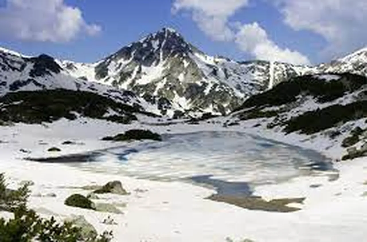 Откриха мъж в Пирин, обявен за починал